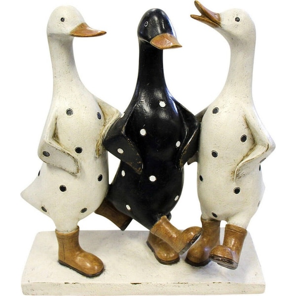 LVD Resin Duck Friends Figurines Home/Garden Decoration Display 20x23cm