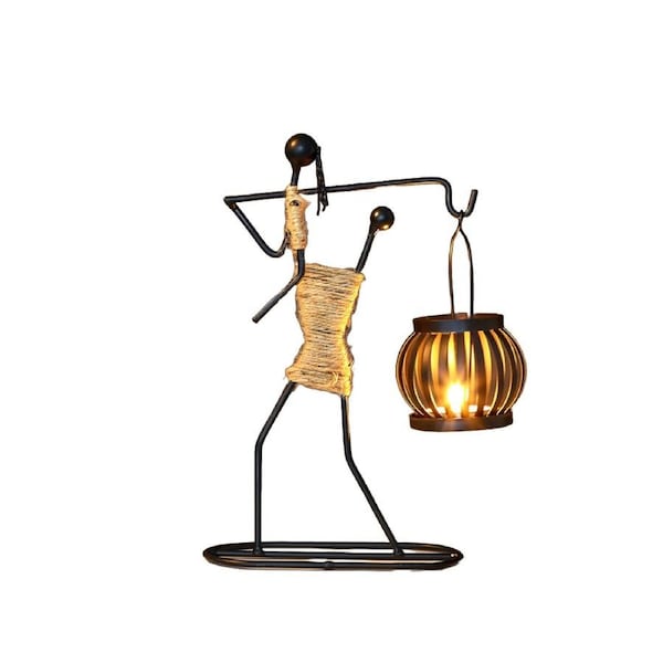 Vintage Candle Holder Home Decor Girl-shaped Iron Candle Holder Decorative Lantern-shaped Candle Holder for Candles