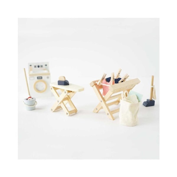 Le Toy Van Wooden Daisylane Laundry Room Kids/Children Fun Play Toy Set 3y+