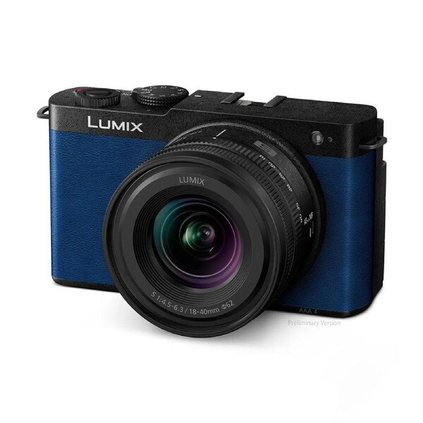 Panasonic LUMIX S9 Mirrorless Camera with 18-40mm Lens (Blue)