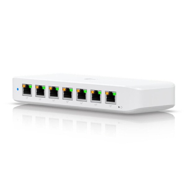 Ubiquiti Ultra 210W 8 Port Gigabit PoE+ Switch (USW-Ultra-210W)