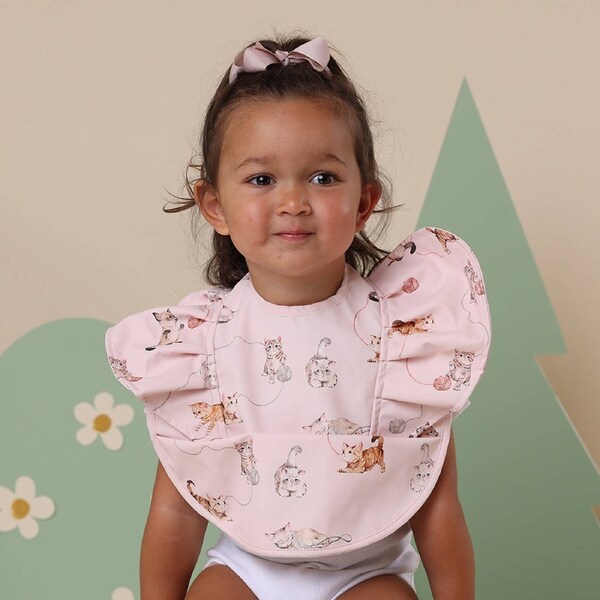 Snuggle Hunny Kittens Frill Snuggle Bib