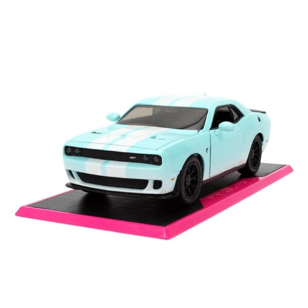 Jada 1:24 Scale Pink Slips 2015 Dodge Challenger SRT Hellcat Diecast Vehicle