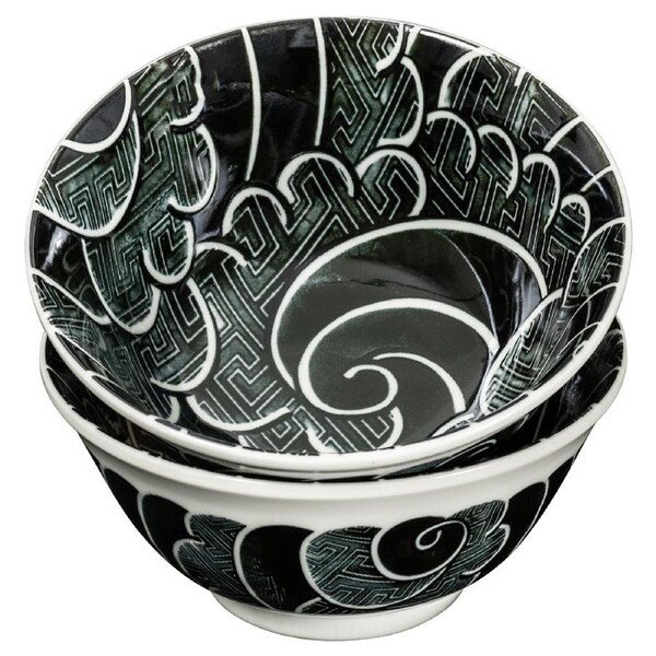 Omotenashi Sayanami Set of 2 Donburi Bowls & Chopsticks - Black