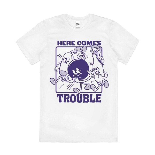Here Comes Trouble Retro Hose Funny Cotton T-Shirt Unisex Tee White XL