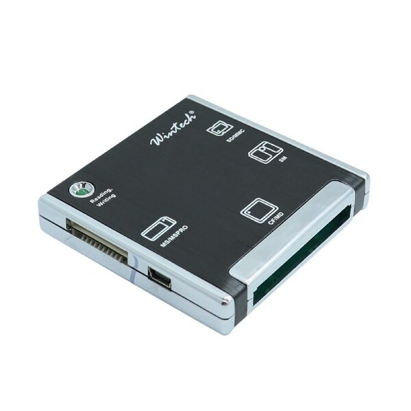 Wintech 4 Port Card Reader SD CF USB 2.0 CR-05