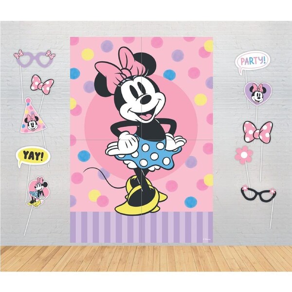Minnie Mouse Polka Dot Scene Setter With Photo Props