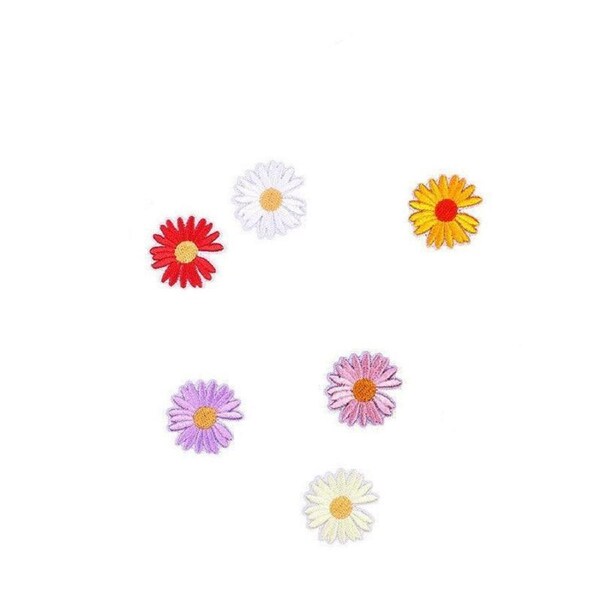 Daisy Iron On Embroidered Patches for Clothing Repair and DIY Crafts 6 Pack
