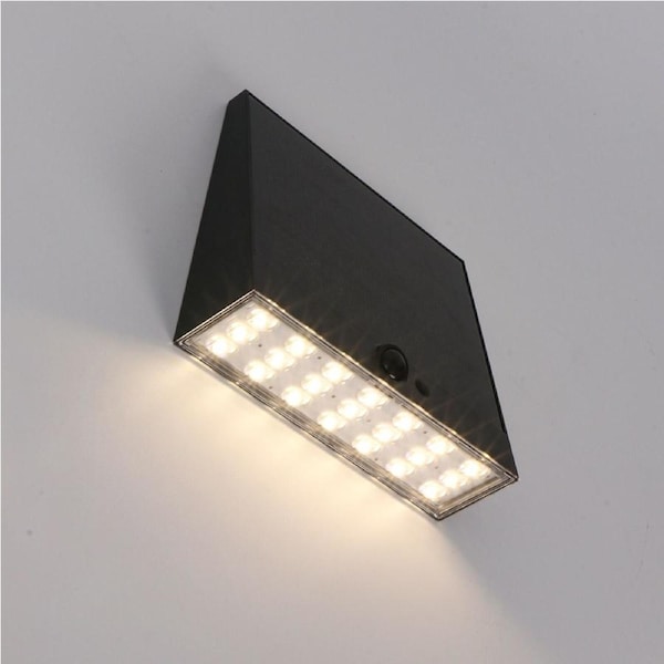 Outway Solar Outdoor Wall Light LED Stair Step Lights Pathway Garden Lamp
