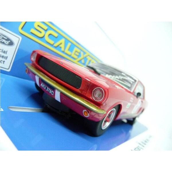 Scalextric C4339 Ford Mustang Alan Mann Henry Mann and Steve Soper slot car also suits Carrera