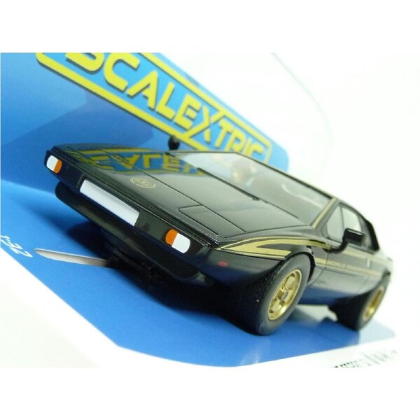 Scalextric C4253 Lotus Esprite S2 World Championship Commemorative slot car also suits Carrera