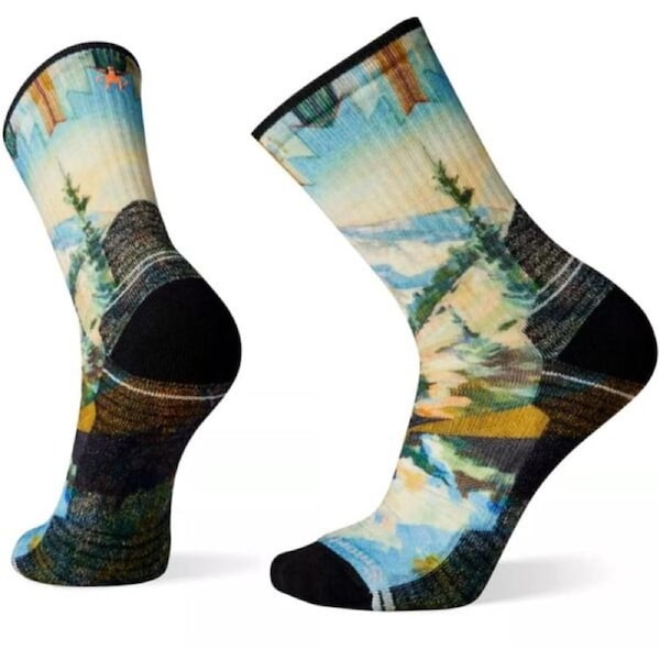 Smartwool Hike Light Cushion Mountain Print Crew Socks in Mist Blue - XL