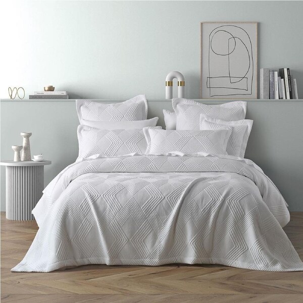 Bianca Cassiano White Polyester Jacquard Coverlet Set Single/Double