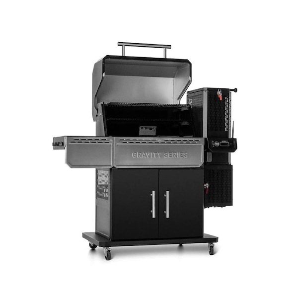 Masterbuilt Gravity Series 1150 Digital Charcoal Grill & Smoker