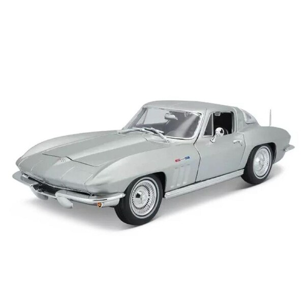 Maisto 1:18 Scale 1965 Chevrolet Corvette Coupe Silver Diecast Model