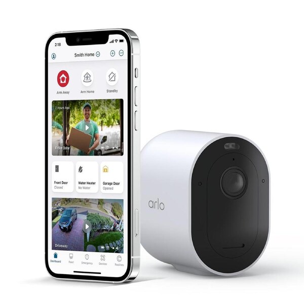 Arlo Pro 5 2K Spotlight Security Camera - 1 Camera Pack - White (VMC4060P-100AUS)