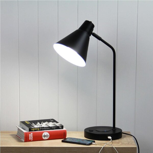 Oriel Lighting TARGA Black Desk Lamp with USB and wireless charging