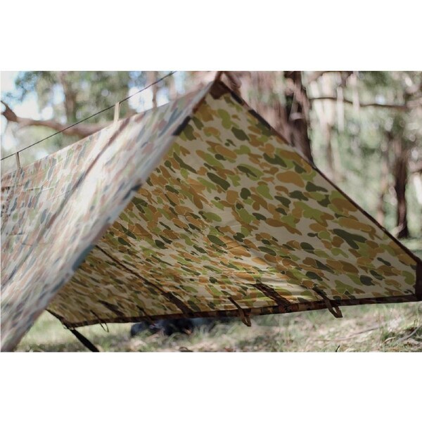Auscam Hutchie – Ultralight Tarp Shelter