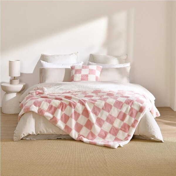 Dreamaker Checkered Plush Throw Blanket Pink & Cream - 180 x 200cm