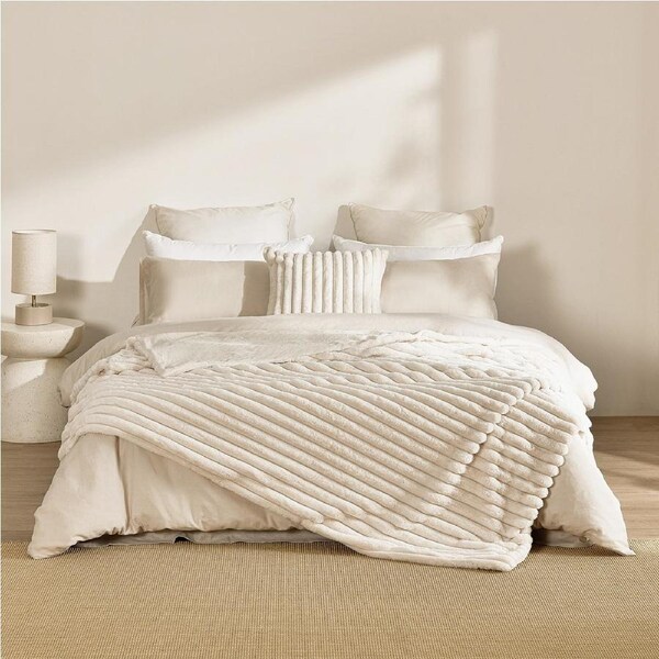 Dreamaker Chunky Embossed Fleece Throw Blanket Natural - 180 x 200cm