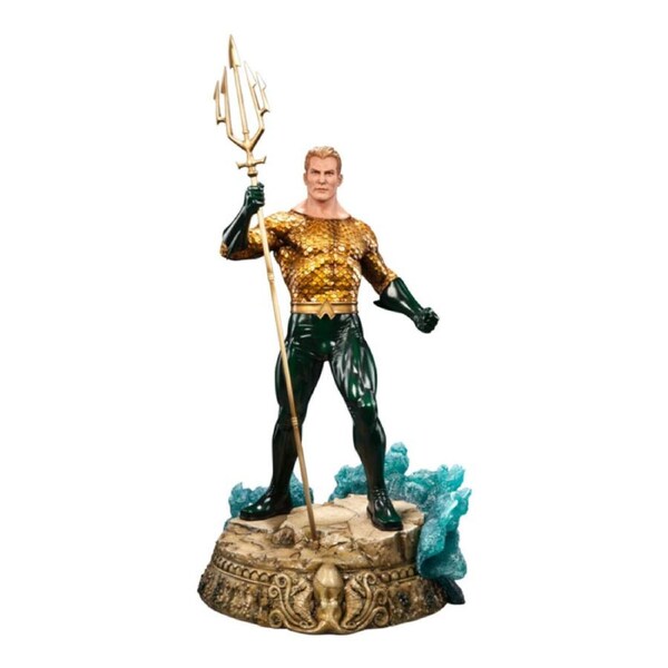 DC Comics Aquaman Premium Format 1:4 Scale Statue Action Figure