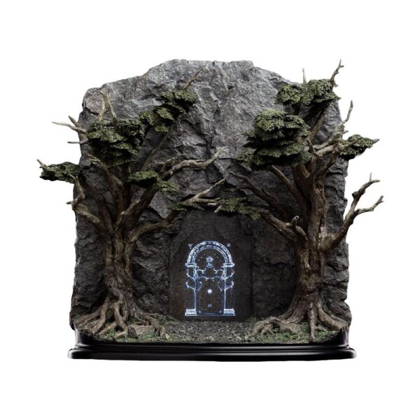 The Lord of the Rings Doors of Durin Diorama LED Lighting Miniature Figure