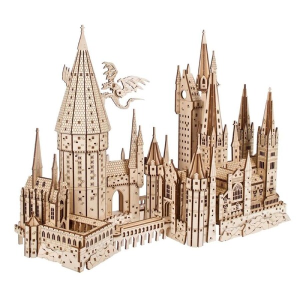 UGears Harry Potter Hogwarts Castle Model Kit