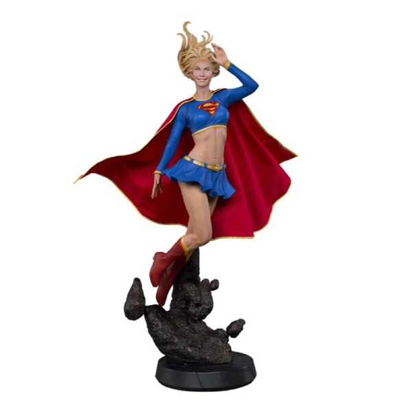 DC Comics Supergirl Premium Format 1:4 Scale Statue
