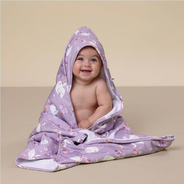 Snuggle Hunny Swan Lake Organic Hooded Baby Towel