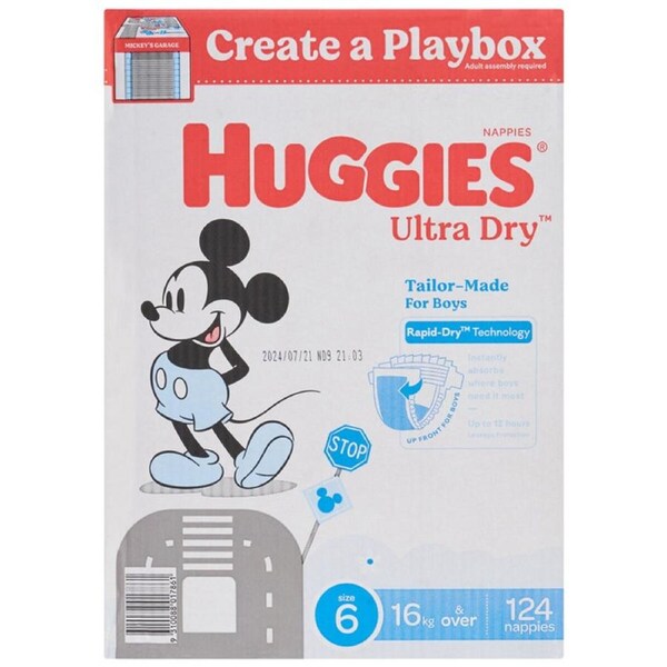 Huggies Boys' Ultra Dry Nappies Size 6 Junior (16kg And Over) 124 Nappies
