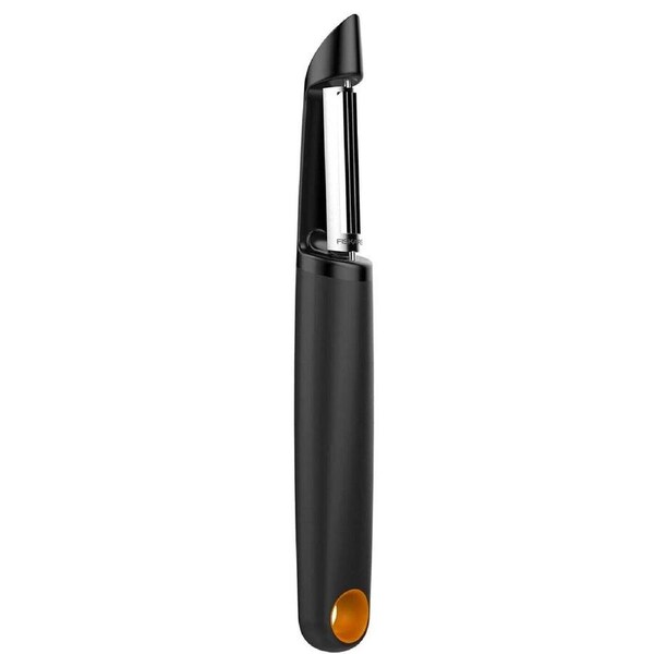 Fiskars Pro Peeler Swivel Blade Vegetable Fruit Skin Functional Form Slicer
