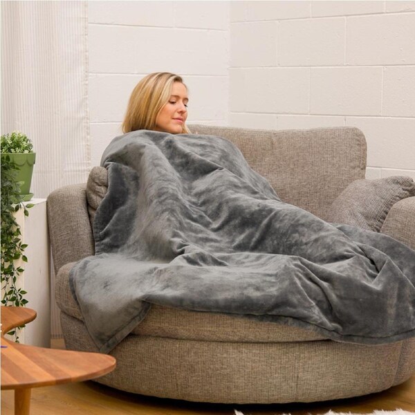 Stay Cosy Heated Throw Blanket 160 x 120 cm - Grey