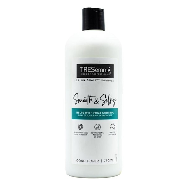 TRESemmé Smooth & Silky Conditioner Helps With Frizz Control 750mL