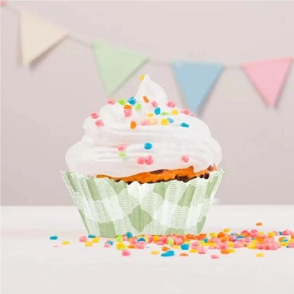 Green Gingham Paper Cupcake Cases 25pk