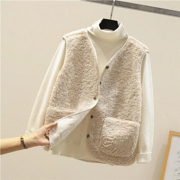 Hair Sleeveless Jacket for Women Warm Thick Winter Fleece Vests Lamb Beige L