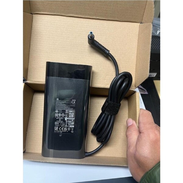 New Genuine HP 200W 19.5xx10.3A L73385-001 4.5x3.0mm Bluetip Omen Zbook Laptop Charger