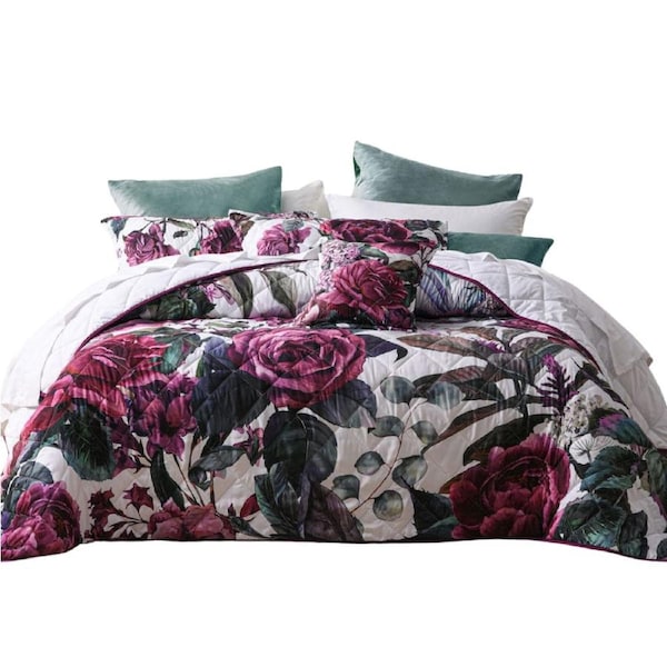 Abigail Berry Floral Bedspread Set Quilted Coverlet Super King