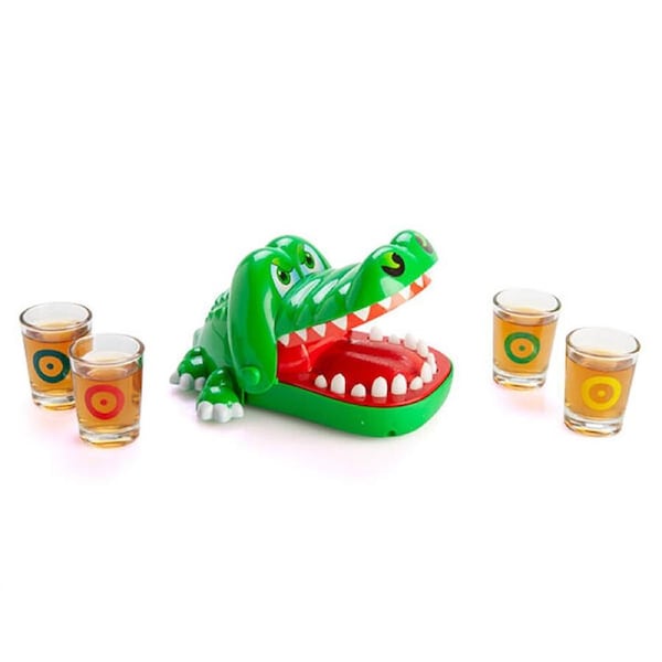 MDI Crocodile Chomp Toy w/ Shot Glasses Novelty Drinking Game 18x17cm Green