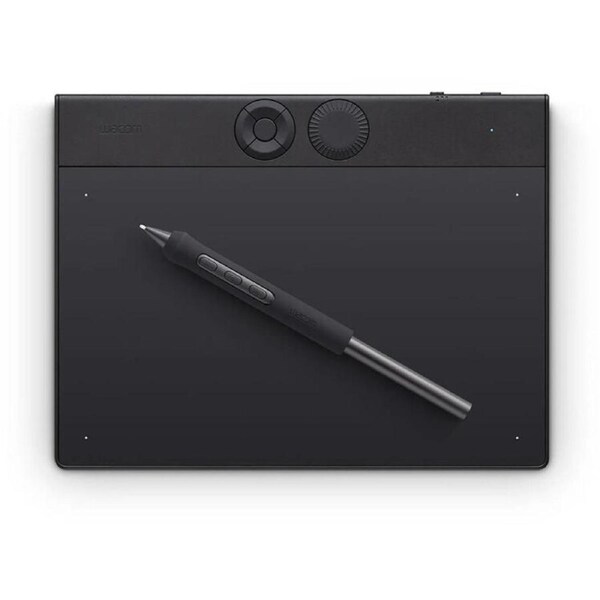 Wacom Intuos Pro Small with dual Bluetooth and Wacom Pro Pen 3 technology