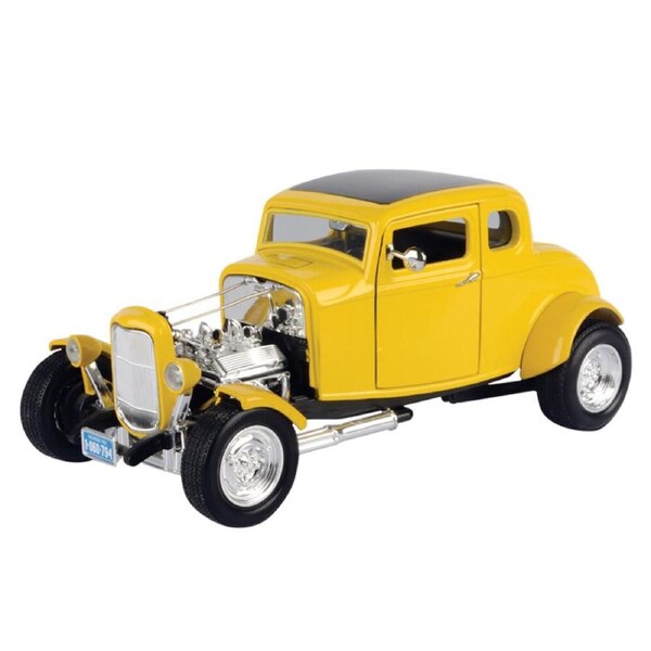 Motormax 1:18 Scale Timeless Legends 1932 Ford Hot Rod Diecast Coupe Model