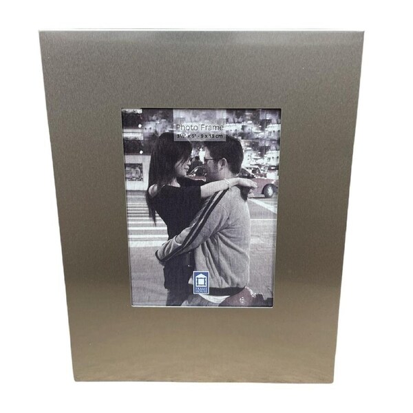 View 4x6" Aluminium Photo Frame Wall Set
