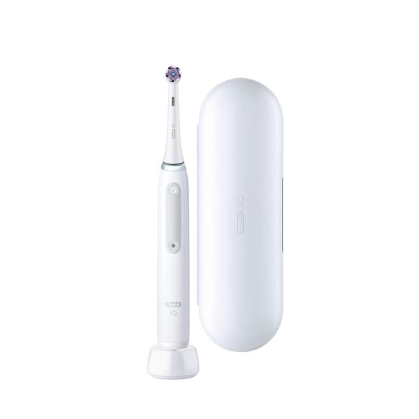 Oral-B Io3 Electric Toothbrush - White