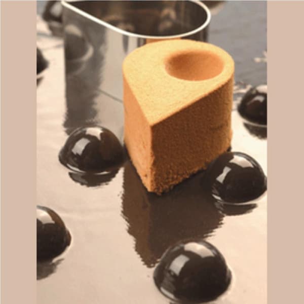 Demarle 21977 45 Mini 1/2 Sphere - 26x16mm