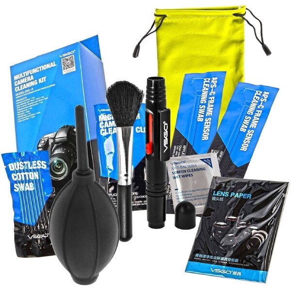 VSGO Multifunctional Camera Cleaning Kit