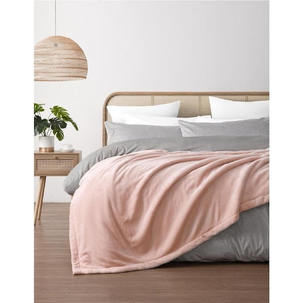 Hudson Fleece and Sherpa Reverse Blanket (Blush) - Double/Queen