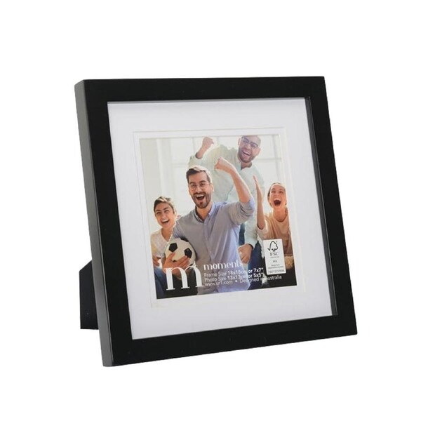 UR1 Moments Black 7x7