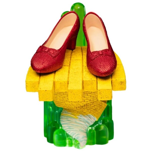The Wizard of Oz Ruby Slippers 1/2 Scale Replica with Light-up Stand