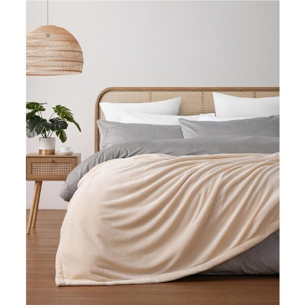 Hudson Fleece and Sherpa Reverse Blanket (Cream) - Double/Queen