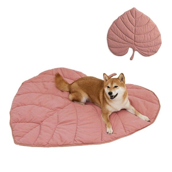 Nevenka Blanket Mat for Dog Cat Leaf Design Machine Washable Bed Cover-Pink