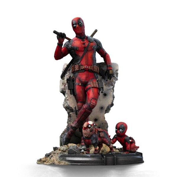 Deadpool and Wolverine: Deadpool 1:10 Scale Statue